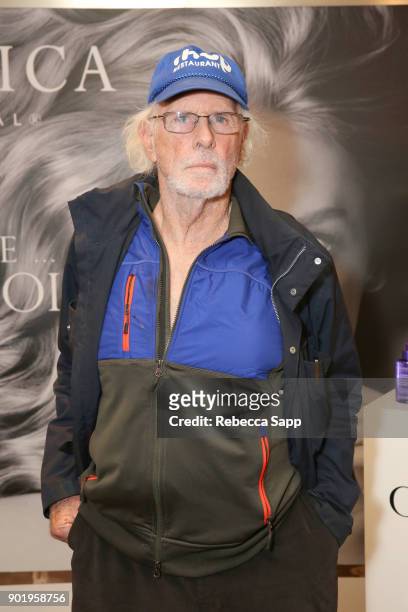 Bruce Dern attends the HBO LUXURY LOUNGE presented by ANCESTRY on January 6, 2018 in Beverly Hills, California.