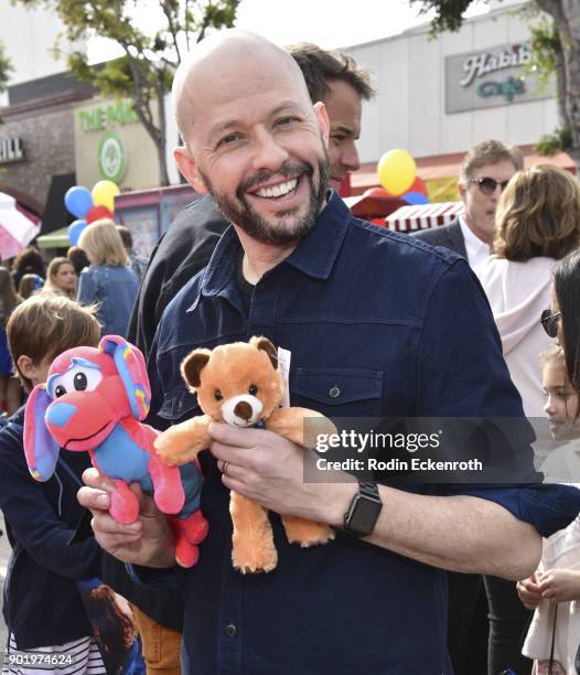 Actor Jon Cryer poses for portrait at the premiere of Warner Bros. Pictures' "Paddington 2" After Party on January 6, 2018 in Los Angeles, California.