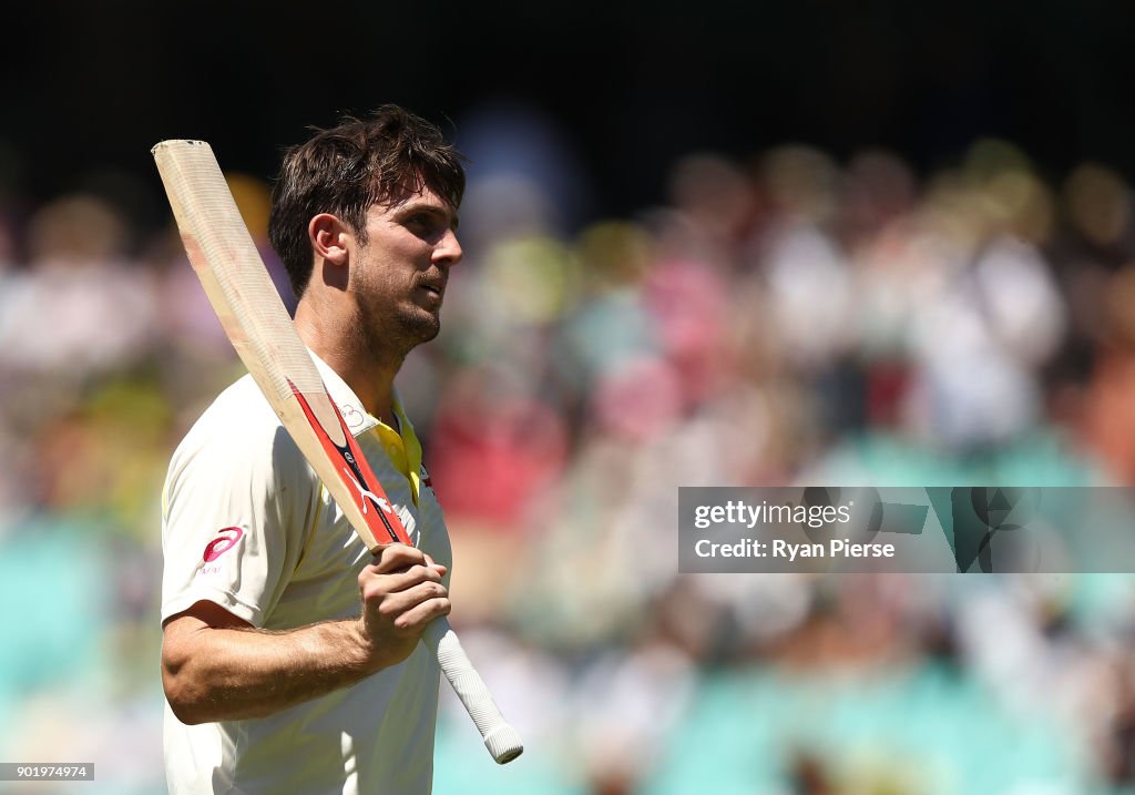 Australia v England - Fifth Test: Day 4