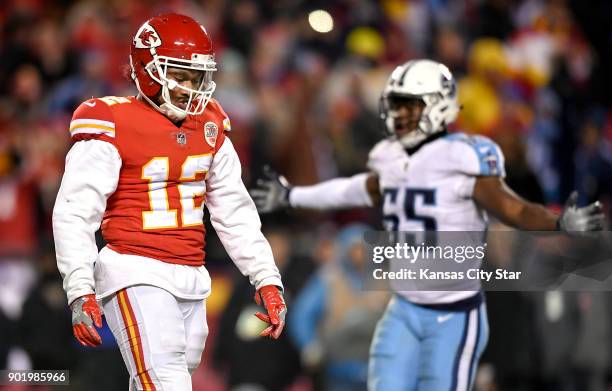 Kansas City Chiefs wide receiver Albert Wilson walks off the field after not catching a long pass on fourth down at the 2:15 mark in the fourth...