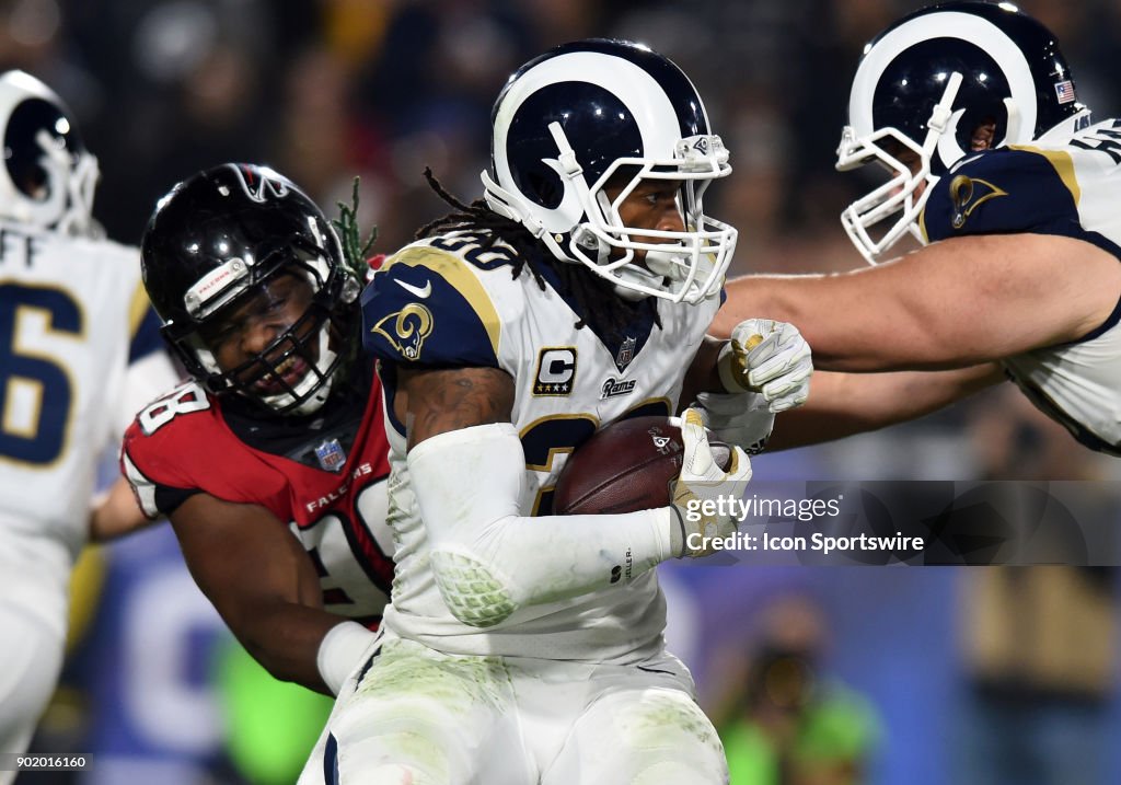 NFL: JAN 06 NFC Wild Card - Falcons at Rams
