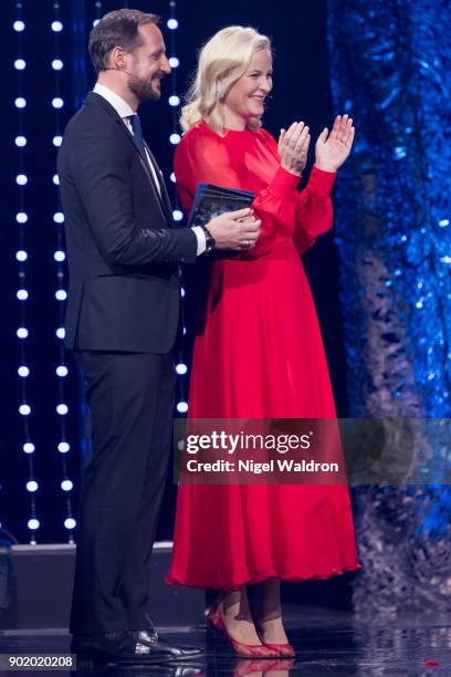 Prince Haakon Magnus of Norway and Princess Mette Marit of Norway applaud during the Sport Gala Awards at the Olympic Amphitheater on January 6, 2018...