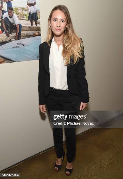 Dylan Penn attends the 7th Annual Sean Penn & Friends HAITI RISING Gala benefiting J/P Haitian Relief Organization on January 6, 2018 in Hollywood,...