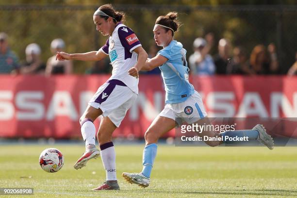 Amanda Frisbie of Perth Glory kicks the ball during the round ten W-League match between Melbourne City and Perth Glory at City Football Academy,...