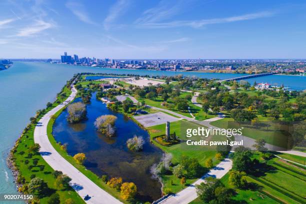belle isle aerial detroit - detroit michigan stock pictures, royalty-free photos & images