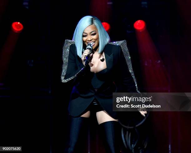 Monica Rapper 23,098 Monica Singer Stock Photos, High-Res Pictures, and Images ...