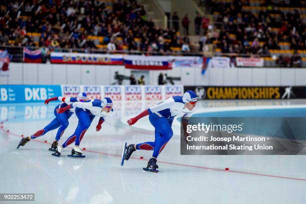 Team Russia compete in the Ladies Team Sprint during day three of the European Speed Skating Championships at the Moscow Region Speed Skating Centre...