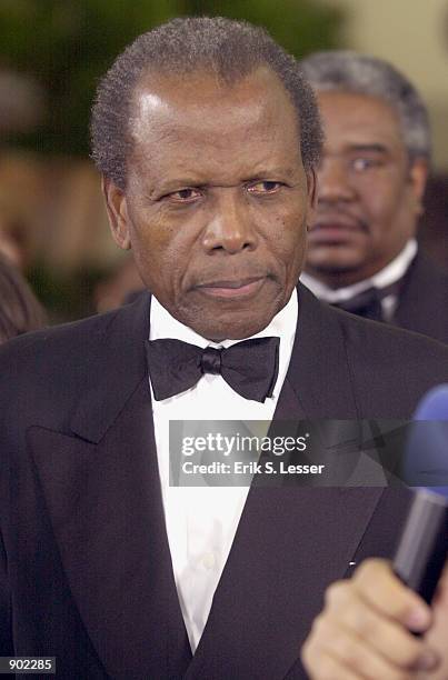 Honoree actor Sidney Poitier arrive at the 10th Annual Trumpet Awards sponsored by Turner Broadcasting January 7, 2002 in Atlanta, GA. The Trumpet...