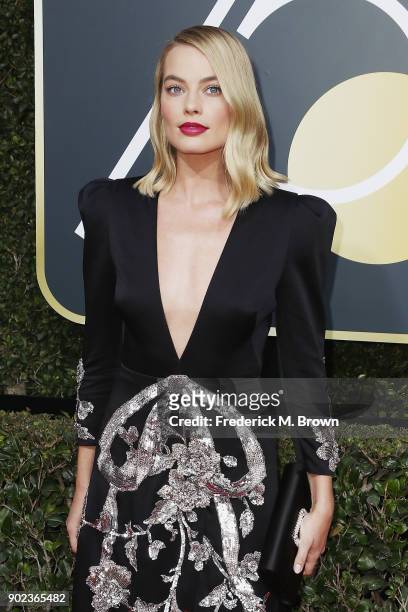 Margot Robbie attends The 75th Annual Golden Globe Awards at The Beverly Hilton Hotel on January 7, 2018 in Beverly Hills, California.
