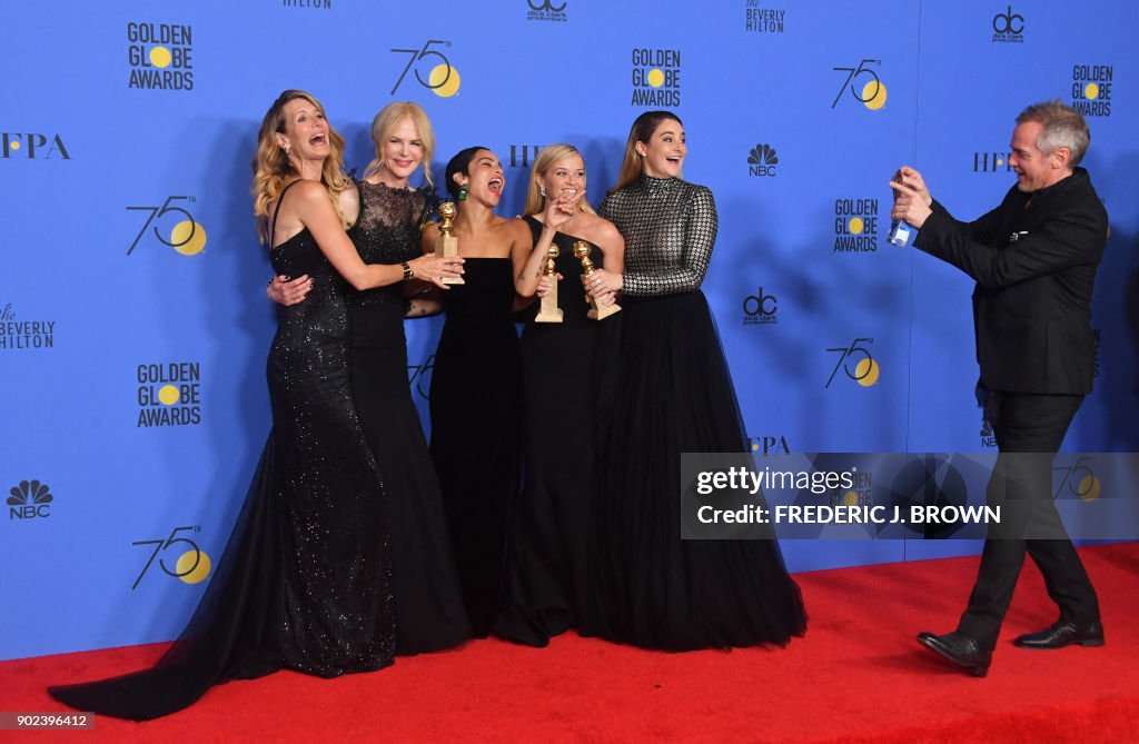 TOPSHOT-US-ENTERTAINMENT-GOLDEN-GLOBES-PRESSROOM
