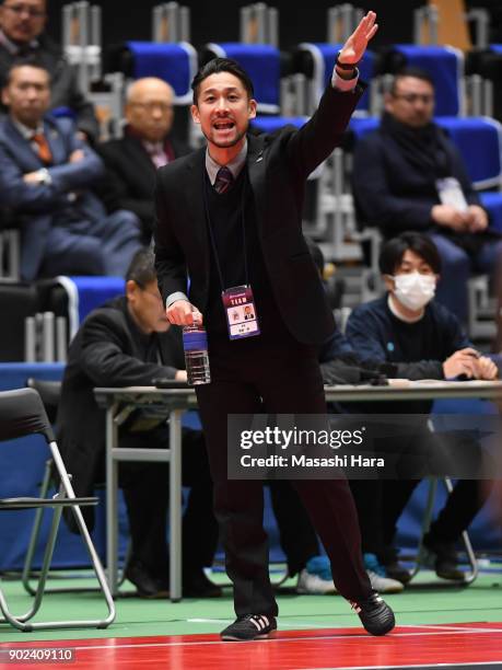 Akira To oshima,coach of Agle mina Hamamatsu looks on during the F.League match between Shriker Osaka and Agle mina Hamamatsu at the Komazawa G...