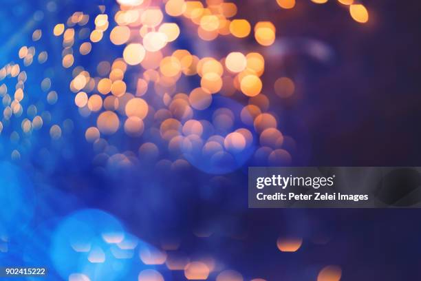 defocused lights background - christmas lights background stock pictures, royalty-free photos & images