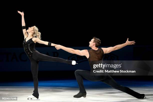 Alexa Scimeca-Knierim and Chris Knierim skate in the Smucker's Skating Spectacular during the 2018 Prudential U.S. Figure Skating Championships at...