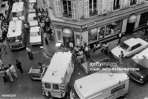 View of firemen and a rescuers in the rue des Rosiers after the French-Jewish delicatessen restaurant Jo Goldenberg was attacked on August 9, 1982 in...