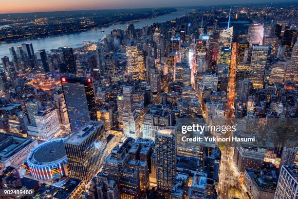 midtown from above at twilight - times square manhattan new york stock-fotos und bilder