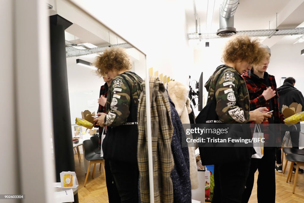 Atmosphere - LFWM January 2018