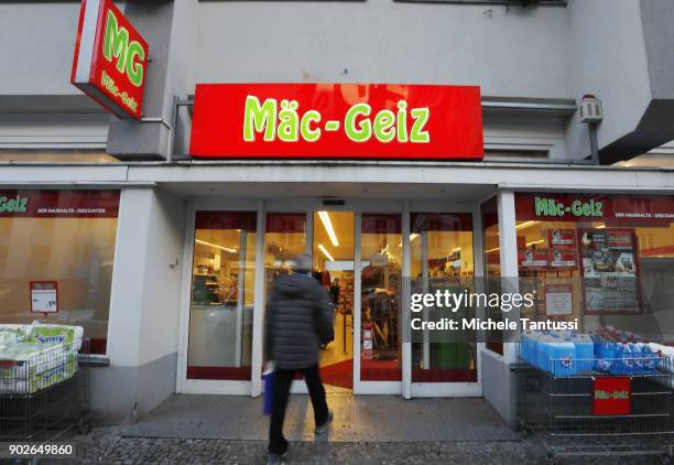 Geiz Cal 22 Geiz Stock Photos, High-Res Pictures, and Images - Getty Images