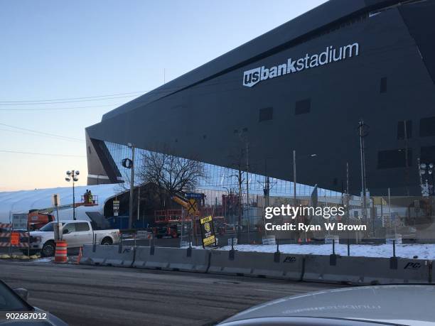 us bank stadium, super bowl - super bowl party stock pictures, royalty-free photos & images