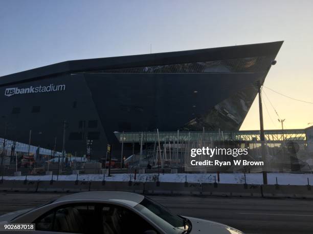 us bank stadium, super bowl tent northern side - super bowl party stock pictures, royalty-free photos & images