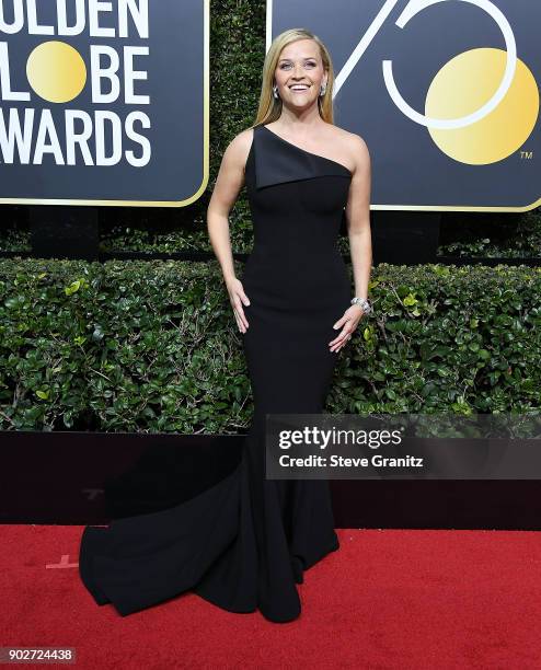 Reese Witherspoon arrives at the 75th Annual Golden Globe Awards at The Beverly Hilton Hotel on January 7, 2018 in Beverly Hills, California.