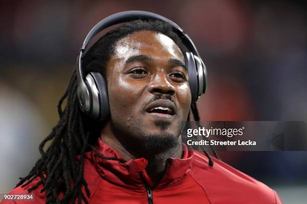 Bo Scarbrough of the Alabama Crimson Tide warms up prior to the game against the Georgia Bulldogs in the CFP National Championship presented by AT&T...