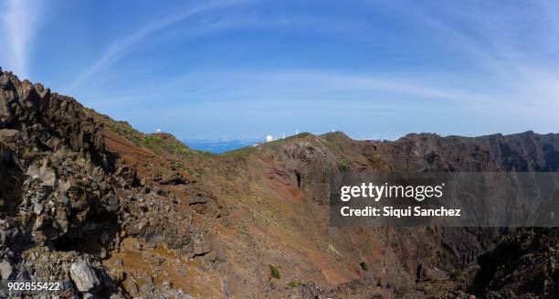 roque de los muchachos - roque de los muchachos stock-fotos und bilder