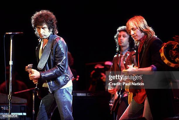 Bob Dylan and Tom Petty at Farm Aid