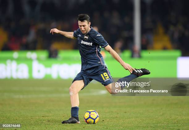 Vasco Regini of UC Sampdoria in action during the serie A match between Benevento Calcio and UC Sampdoria at Stadio Ciro Vigorito on January 6, 2018...