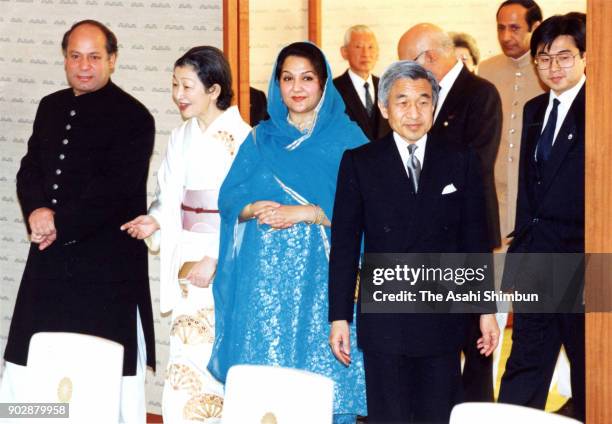 Pakistan Prime Minister Nawaz Sharif and his wife Kulsoom attend a luncheon with Emperor Akihito and Empress Michiko at the Imperial Palace on...