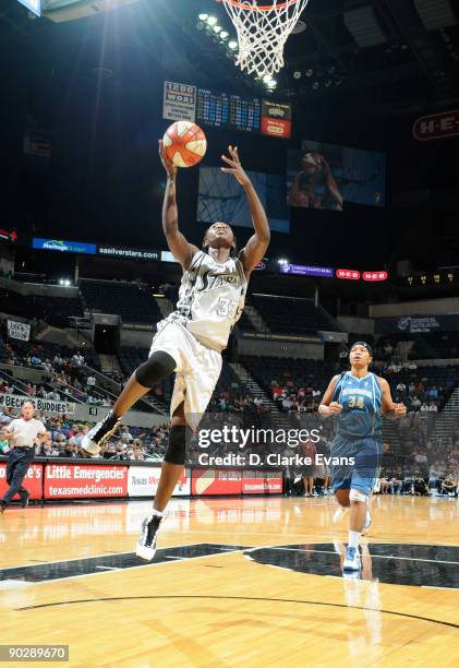 Sophia Young of the San Antonio Silver Stars shoots against the Minnesota Lynx on September 1, 2009 at the AT&T Center in San Antonio, Texas. NOTE TO...