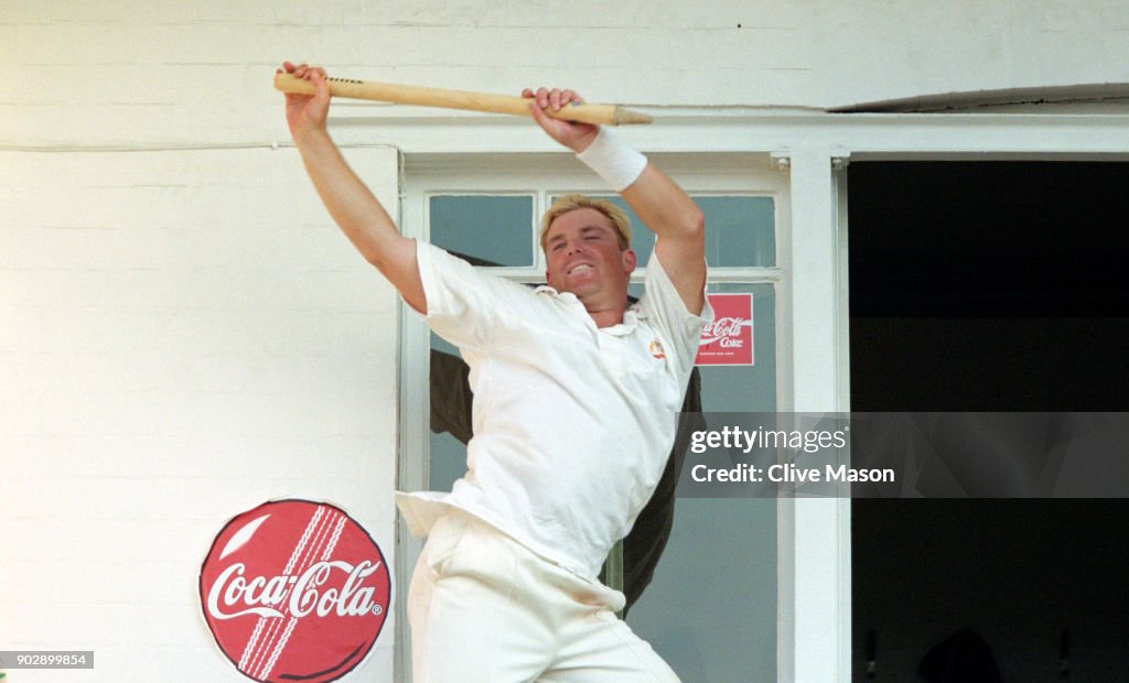 Shane Warne celebrates victory Ashes 1997
