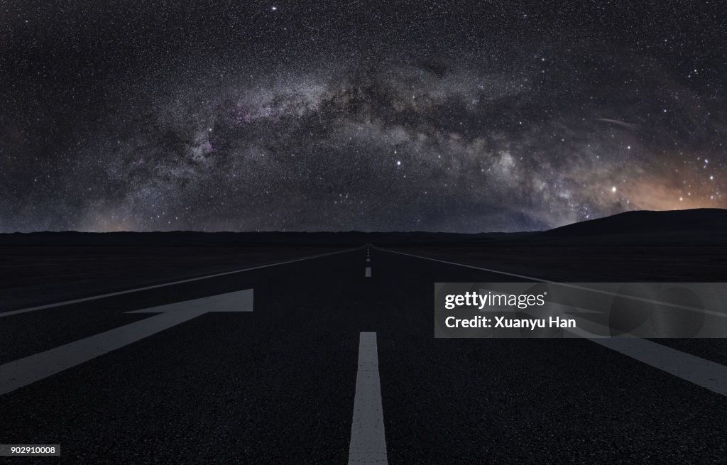 Road trip under the milky way