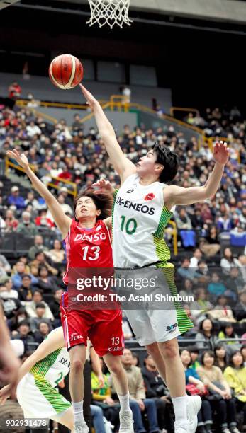 Ramu Tokashiki of JX-ENEOS Sunflowers in action during the 84th Empress's Cup All Japan Women's Basketball Championship final between JX-ENEOS...