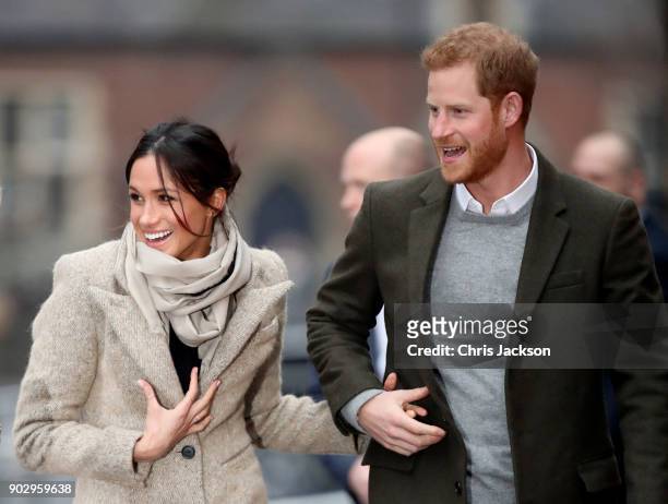 Prince Harry and his fiancee Meghan Markle visit Reprezent 107.3FM on January 9, 2018 in London, England. The Reprezent training programme was...