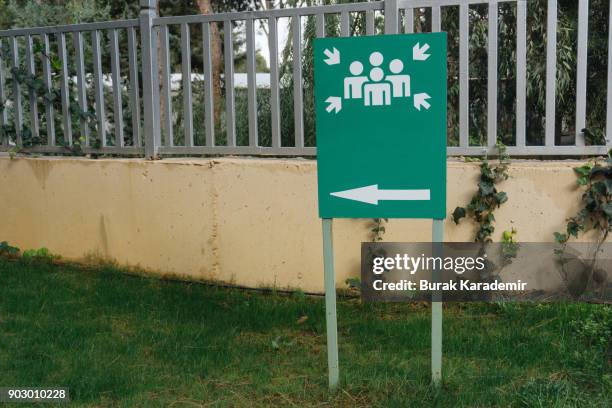 assembly point - sharp angle stock pictures, royalty-free photos & images