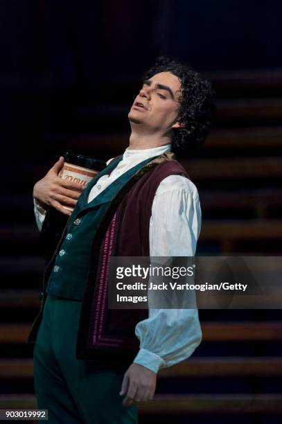Mexican-born French tenor Rolando Villazon performs during the final dress rehearsal of Act 2 of the Metropolitan Opera/John Copley production of...