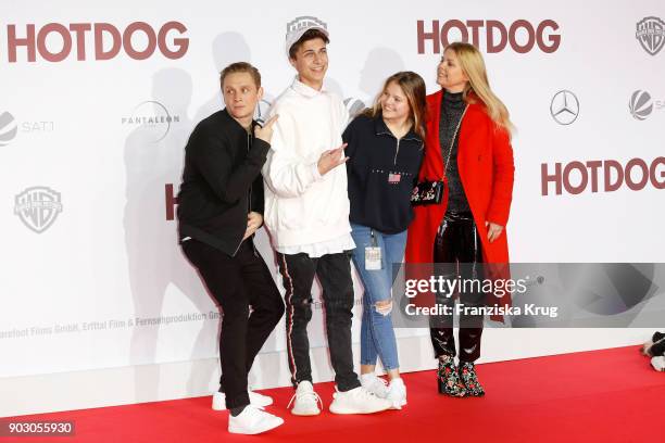 Matthias Schweighoefer, Lukas Rieger and Faye Montana and her mother Anne-Sophie Briest attend the 'Hot Dog' Premiere at CineStar on January 9, 2018...