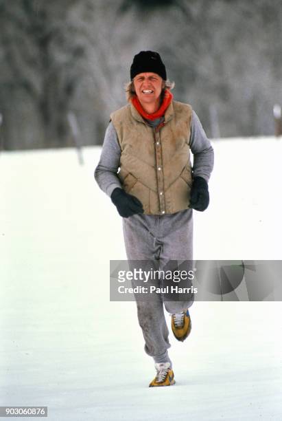 David Soul plays a champion skier who pulled out of the Olympic games because of a mysterious illness and decides to make a comeback. March 27, 1981...