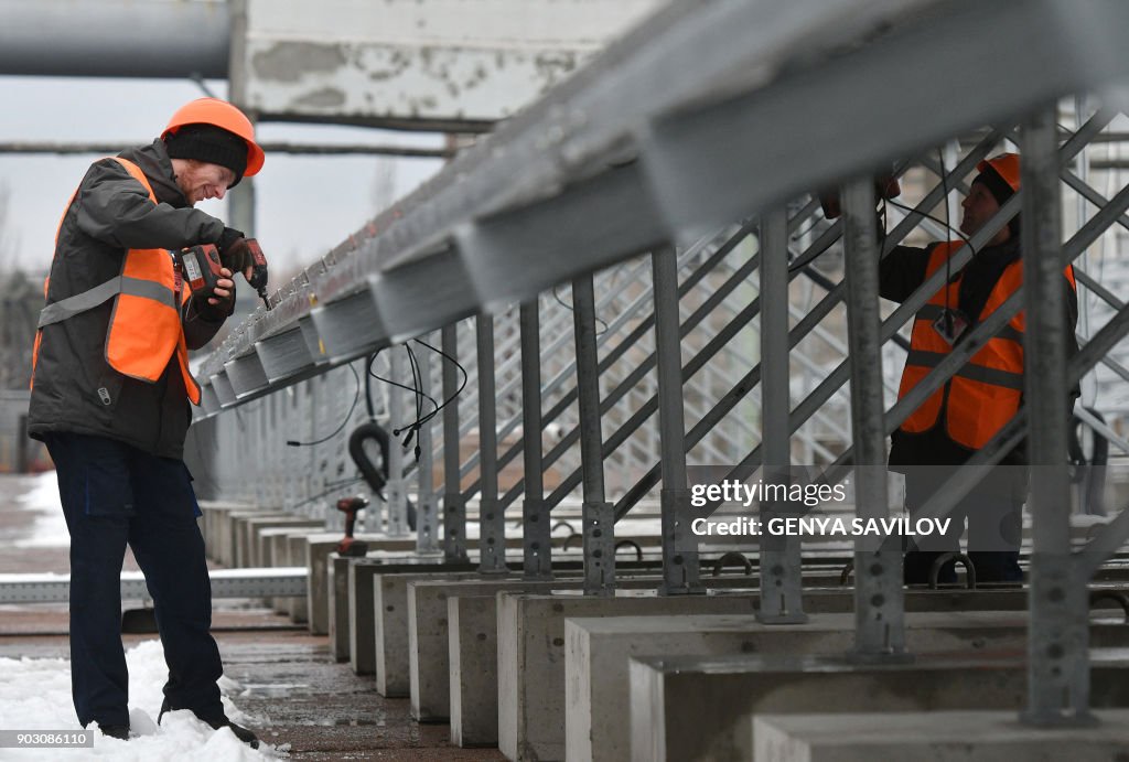 UKRAINE-NUCLEAR-SOLAR-ENERGY-ECONOMY