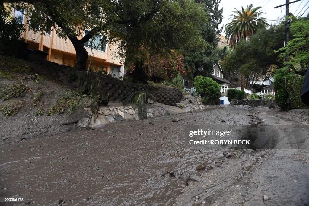 US-WEATHER-MUDSLIDES