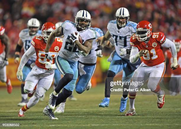 Running back Derrick Henry of the Tennessee Titans runs up field for a touchdown during the second half of the game against the Kansas City Chiefs at...