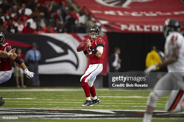 Atlanta Falcons QB Matt Ryan in action, making pass vs Chicago Bears. Atlanta, GA CREDIT: Bob Rosato