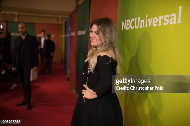 Kelly Clarkson attends the 2018 NBCUniversal Winter Press Tour at The Langham Huntington, Pasadena on January 9, 2018 in Pasadena, California.