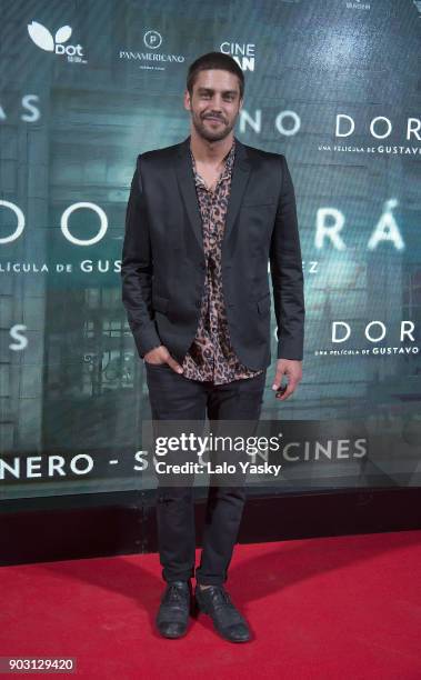 Actor Juan Manuel Guilera attends the 'No Dormiras' premiere at the Hoyts Dot Baires cinema on January 9, 2018 in Buenos Aires, Argentina.