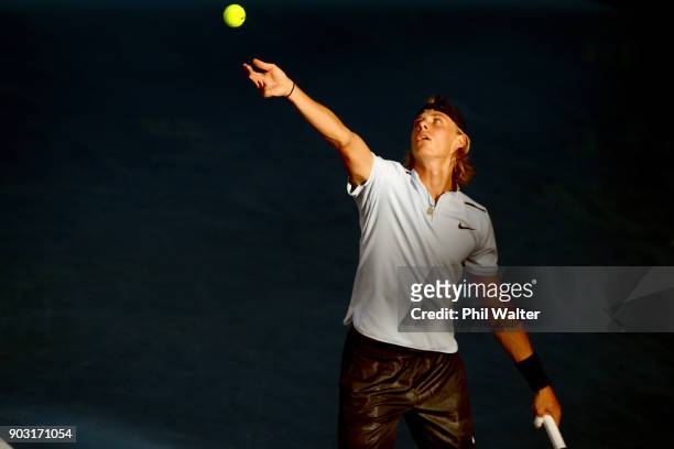 Denis Shapovalov of Canada serves during his his second round match against Juan Martin Del Porto of Argentina on day three of the ASB Men's Classic...