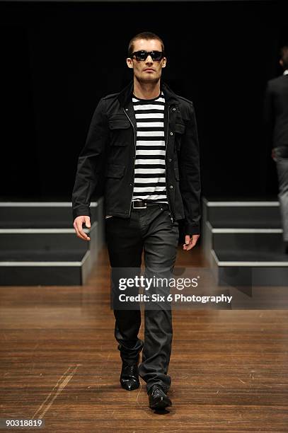 Model showcases designs by Jack London on the catwalk at the Designer Series Show 3 on the third day of Melbourne Spring Fashion Week 2009 at...