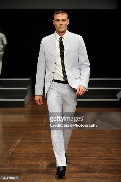 Model showcases designs by Jack London on the catwalk at the Designer Series Show 3 on the third day of Melbourne Spring Fashion Week 2009 at...