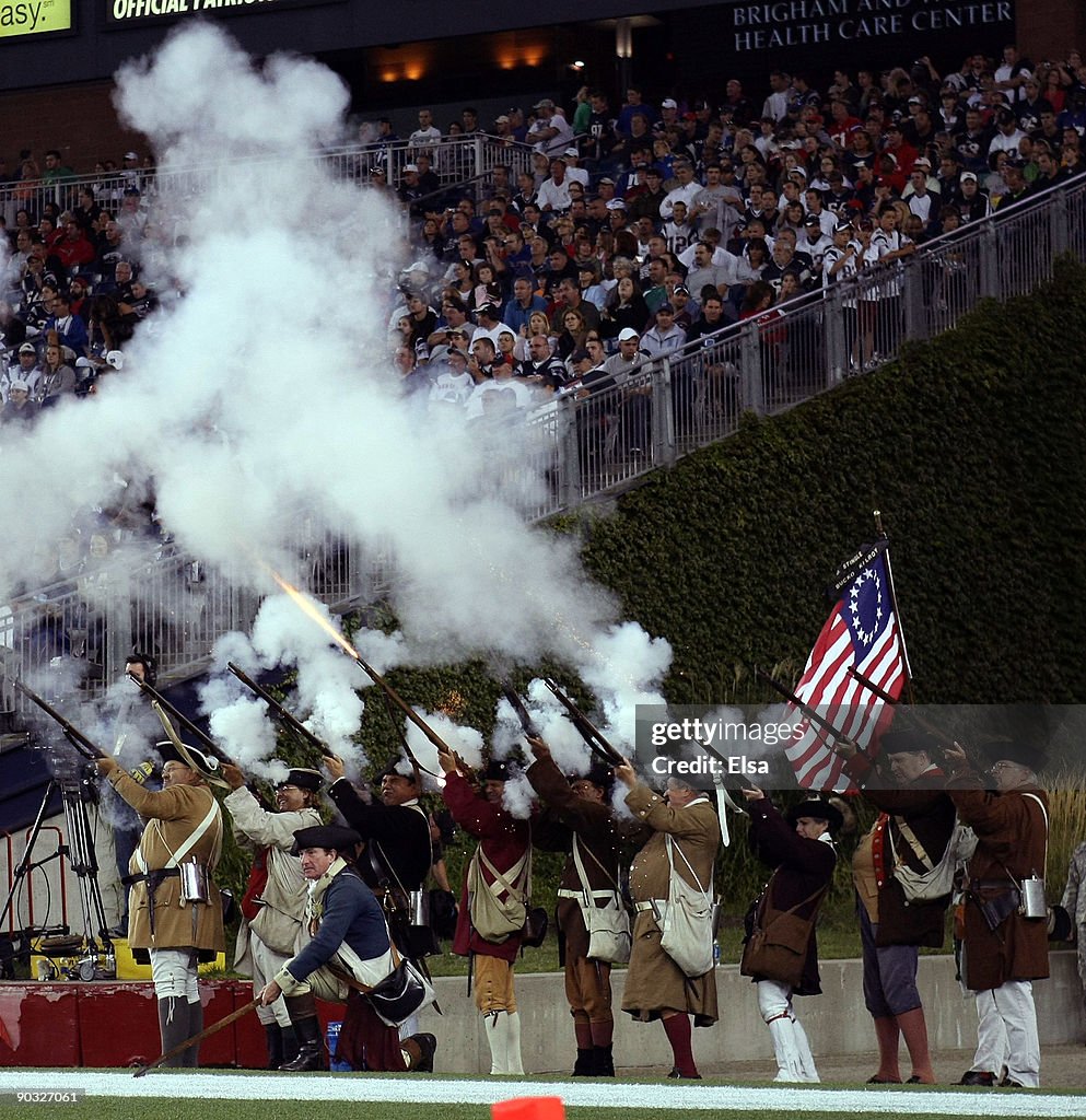 New York Giants v New England Patriots