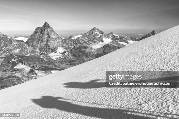 white landscapes - pinnacle peak stock pictures, royalty-free photos & images