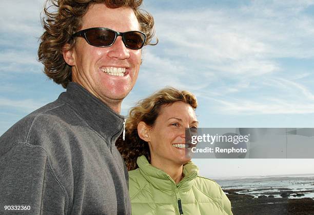 smiling couple - renphoto stock pictures, royalty-free photos & images